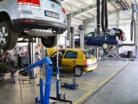 New Car International